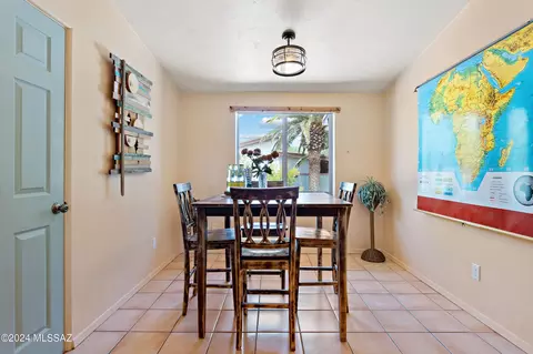 4252 E Holmes St, Tucson, AZ 85711 photo 7