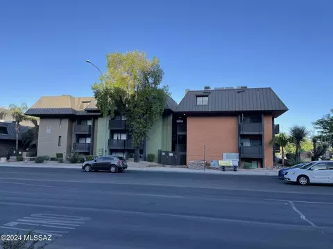 941 N Euclid Ave #221, Tucson, AZ 85719