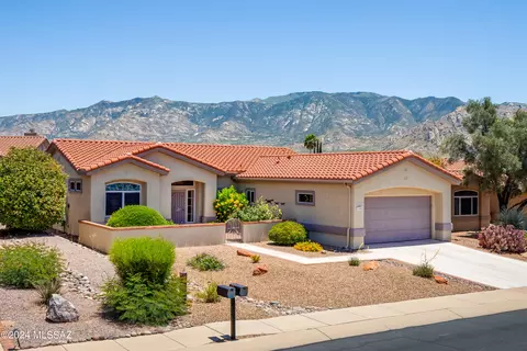 2109 E Bighorn Mountain Dr, Oro Valley, AZ 85755