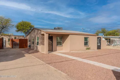 2823 N Dodge Blvd, Tucson, AZ 85716
