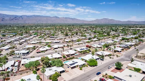 View/Area - 9161 E 8th St, Tucson, AZ 85710 photo 9 of 12