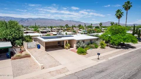 View/Area - 9161 E 8th St, Tucson, AZ 85710 photo 4 of 12