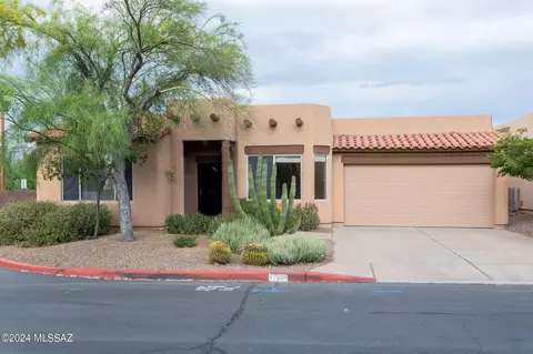 3794 N Lost Chestnut Dr, Tucson, AZ 85719