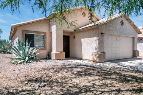 4535 W Holly Berry Way, Tucson, AZ 85741