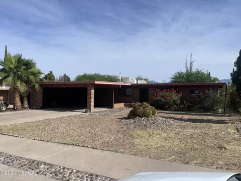 8365 E 25th St, Tucson, AZ 85710