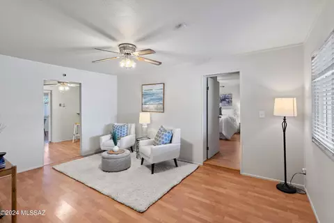 4082 E Sylvane Dr, Tucson, AZ 85711 photo 5