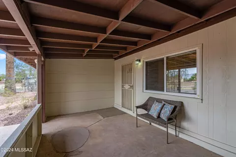 4082 E Sylvane Dr, Tucson, AZ 85711 photo 3