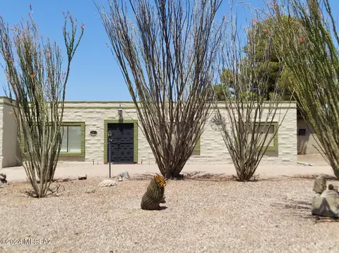 301 S Atlanta Dr, Vail, AZ 85641