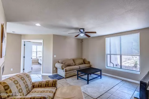6655 N Canyon Crest Dr #3114, Tucson, AZ 85750