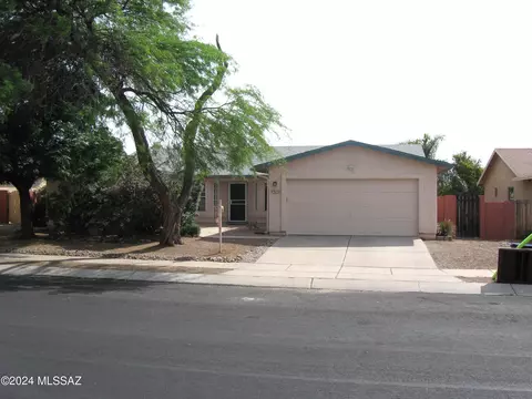 7910 S Tarbela Ave, Tucson, AZ 85747