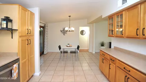 5338 E 4th St, Tucson, AZ 85711 photo 9