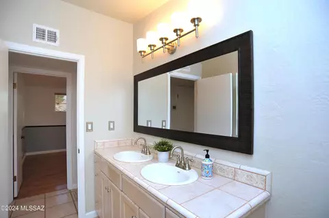 5338 E 4th St, Tucson, AZ 85711 photo 21