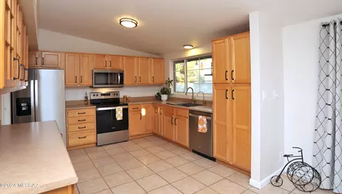 5338 E 4th St, Tucson, AZ 85711 photo 6