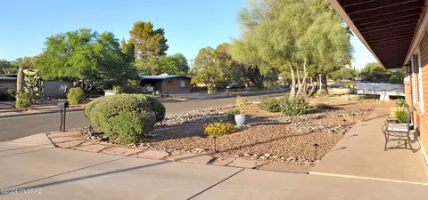 5338 E 4th St, Tucson, AZ 85711 photo 4