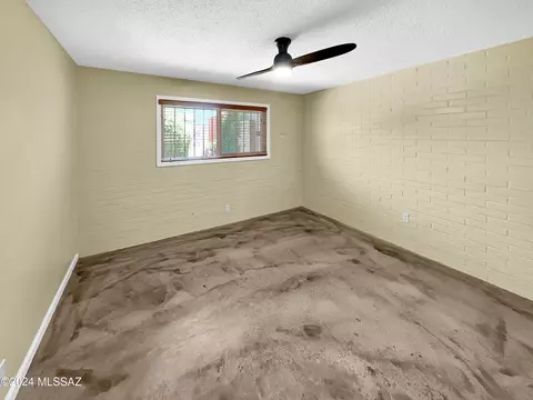 Bedroom - 7645 E Golf Links Rd, Tucson, AZ 85730 photo 4 of 6