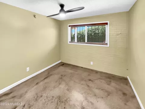 Bedroom - 7645 E Golf Links Rd, Tucson, AZ 85730 photo 5 of 6