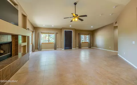 341 N Sharon Rd, Vail, AZ 85641 photo 2