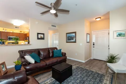 1500 E Pusch Wilderness Dr #15101, Tucson, AZ 85737