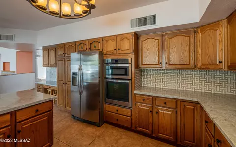 12151 E Snyder Rd, Tucson, AZ 85749 photo 11