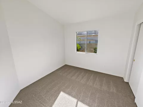 Bedroom - 6451 E Wolfhead Dr, Tucson, AZ 85730 photo 3 of 5