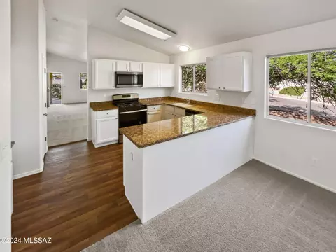 Kitchen - 6451 E Wolfhead Dr, Tucson, AZ 85730 photo 2 of 2