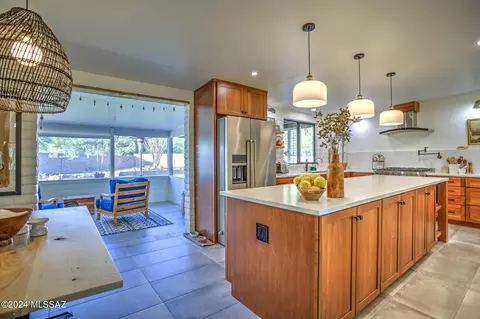 421 E Windy Peak Cir, Tucson, AZ 85704 photo 7