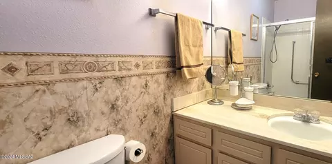 Bath - 231 N Tracy Rd, Pearce, AZ 85625 photo 1 of 2