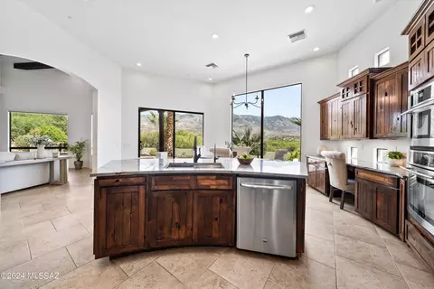 5350 Edwin Rd, Tucson, AZ 85739 photo 9