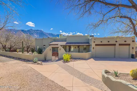 5350 Edwin Rd, Tucson, AZ 85739