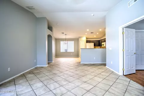 12686 E Red Iron Trl, Vail, AZ 85641 photo 13