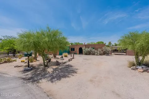 1831 S Carthage Pl, Tucson, AZ 85748