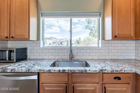3549 E Silver Buckle Pl, Tucson, AZ 85739 photo 12