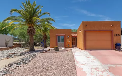 185 N Calle Acuarela, Green Valley, AZ 85614