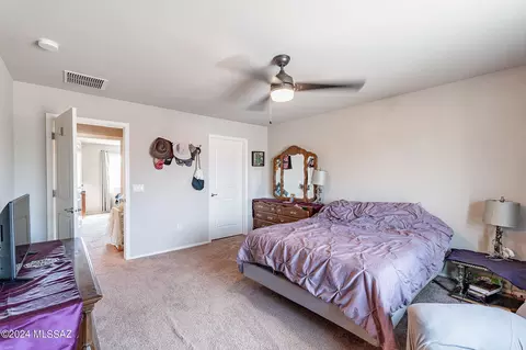 Bedroom - 232 E Scepter Ln, Vail, AZ 85641 photo 3 of 8