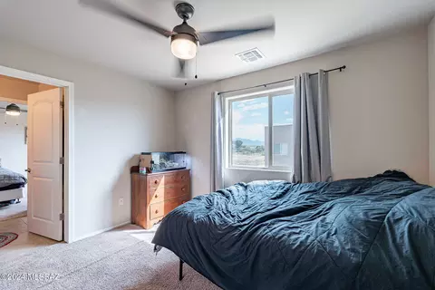 Bedroom - 232 E Scepter Ln, Vail, AZ 85641 photo 6 of 8
