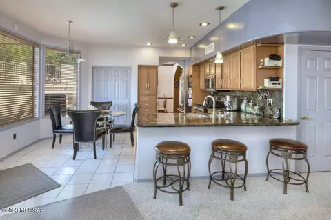 7859 E Whileaway Pl, Tucson, AZ 85750 photo 15