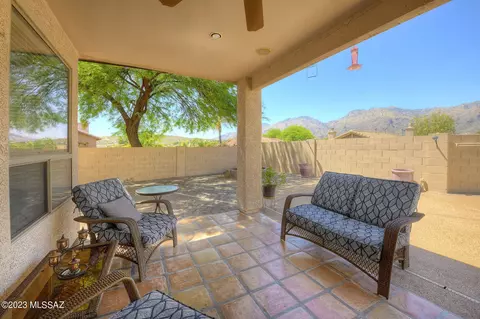 7859 E Whileaway Pl, Tucson, AZ 85750 photo 5
