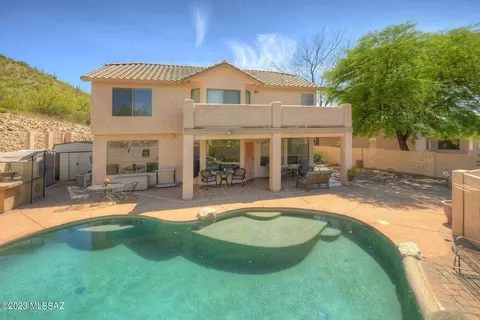 7859 E Whileaway Pl, Tucson, AZ 85750 photo 4