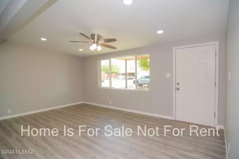 4939 E 24th St, Tucson, AZ 85711 photo 5