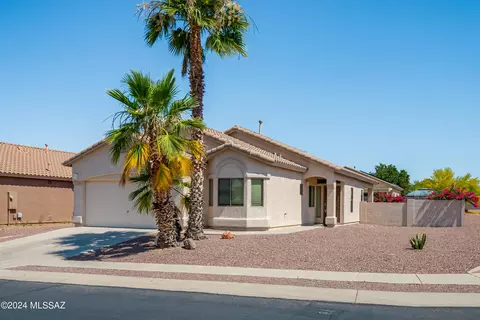 5670 W Hayfield St, Tucson, AZ 85742