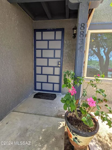 8834 E Arbor St, Tucson, AZ 85730