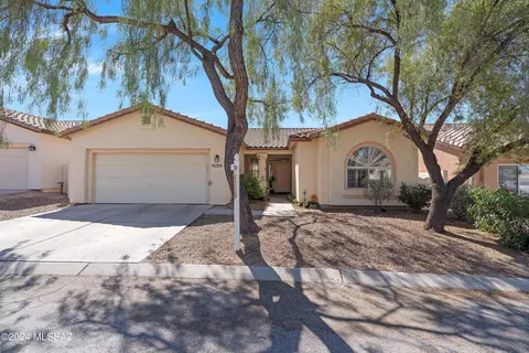 9950 N Stratton Saddle Trl, Tucson, AZ 85742