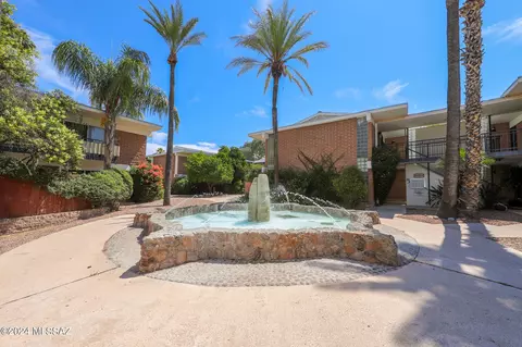 3940 E Timrod St #227, Tucson, AZ 85711