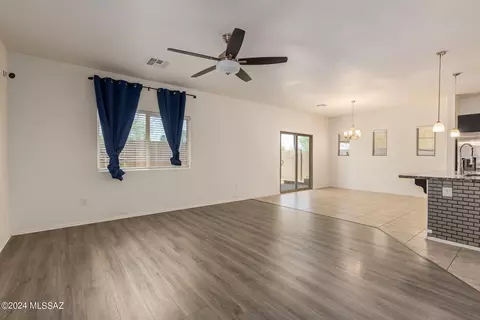 Living - 8904 E Abrams Loop, Tucson, AZ 85710 photo 1 of 2