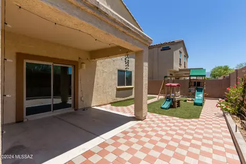 Exterior - 8904 E Abrams Loop, Tucson, AZ 85710 photo 5 of 5