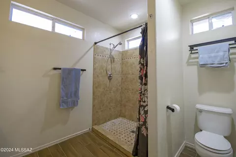 8909 E Apache Well Pl, Tucson, AZ 85730 photo 22