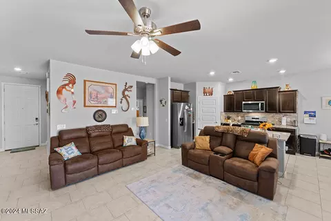 587 W Willis Pl, Vail, AZ 85641 photo 7