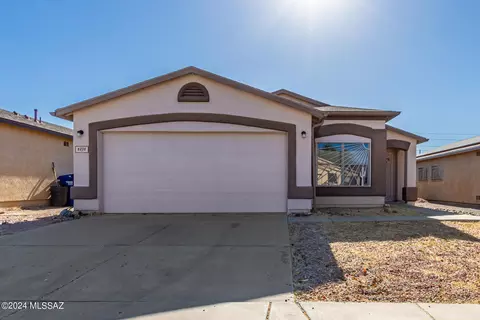 6236 S Logger Dr, Tucson, AZ 85746