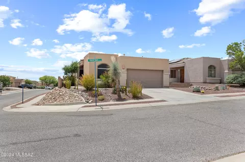10476 S Frontier Ranch Pl, Vail, AZ 85641