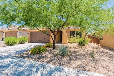 11998 N Raphael Way, Tucson, AZ 85742